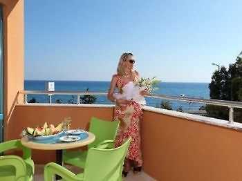 Angel Beach Hotel Tosmur 외부 사진